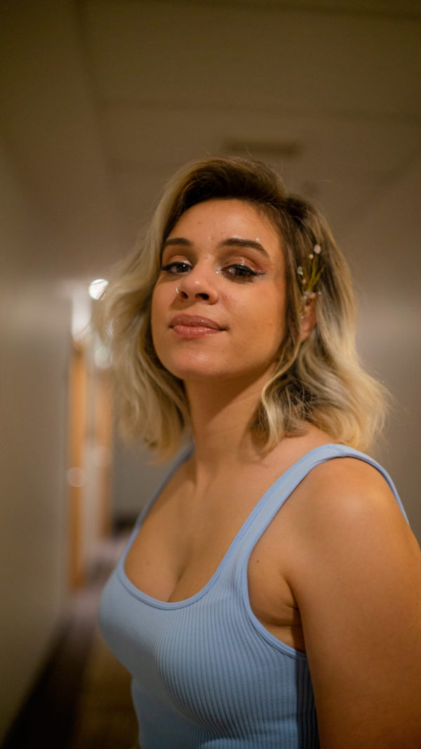 Ángela